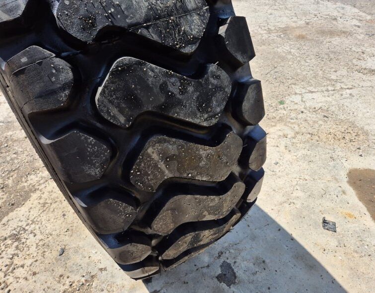 MICHELIN  23.5 R25 PS-H